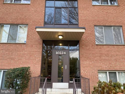 301-10224 Rockville Pike, ROCKVILLE, MD, 20852-3309 | Card Image