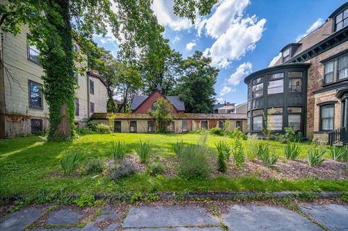 85-73 Grand St, Newburgh, NY, 12550-4611 | Card Image