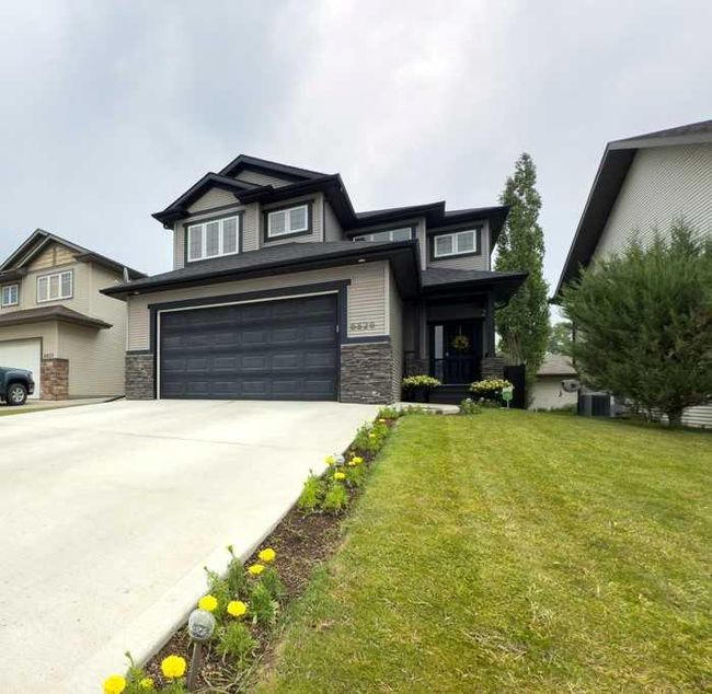 6826 - 59 Street Close, House other with 3 bedrooms, 4 bathrooms and 2 parking in Rocky Mountain House AB | Image 44