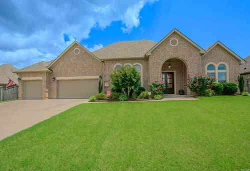 2148 Avondale Dr, Benton, AR, 72019-8090 | Card Image