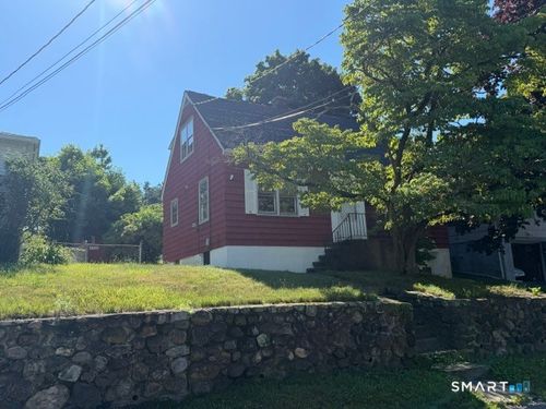 64 Macauley Ave, Waterbury, CT, 06705-1538 | Card Image