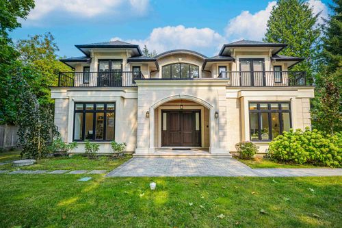1048 Handsworth Rd, North Vancouver, BC, V7R2A6 | Card Image