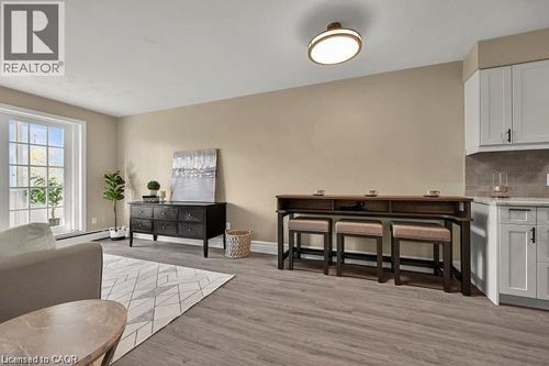 405-101 Queen St S, Hamilton, ON, L8P3R9 | Card Image