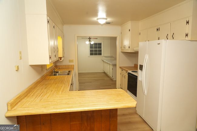 1803 S Maple Dr, House other with 3 bedrooms, 2 bathrooms and null parking in Vidalia GA | Image 19