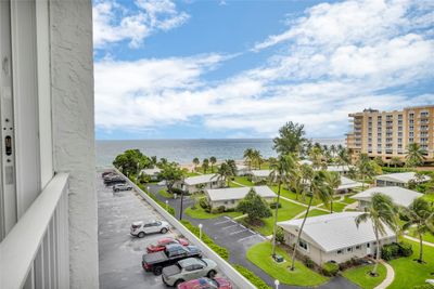 708 - 1010 S Ocean Blvd, Condo with 2 bedrooms, 2 bathrooms and null parking in Pompano Beach FL | Image 2