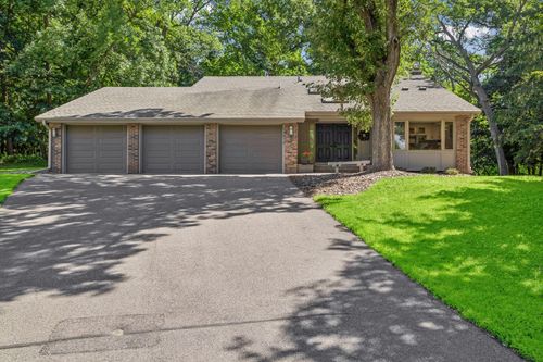 14872 Hickory Ct, Eden Prairie, MN, 55346-2746 | Card Image
