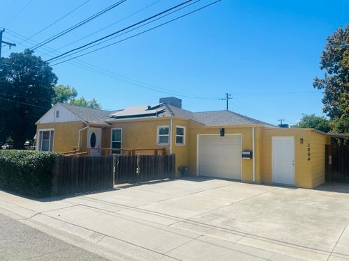 1204 Freeman St, Marysville, CA, 95901-4923 | Card Image