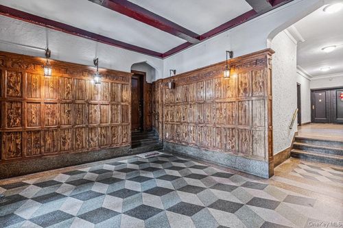 e-155 Sanford Ave, Flushing, NY, 11355-1122 | Card Image