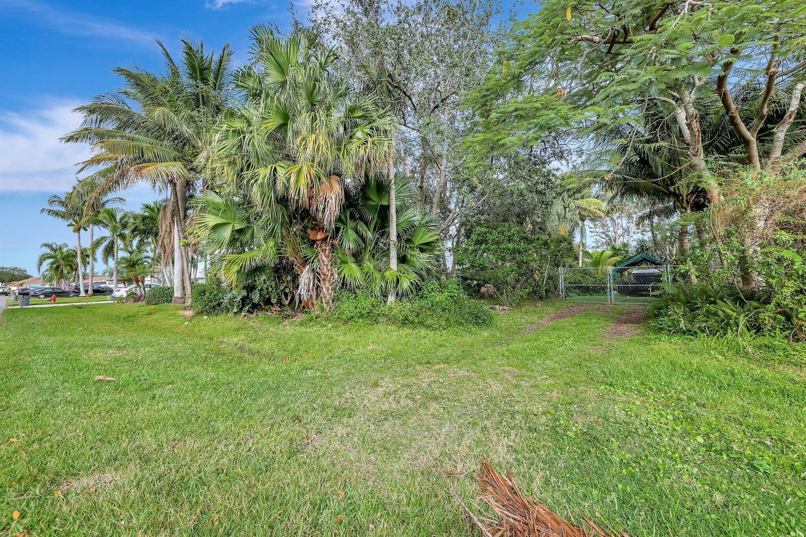 Land in Port St. Lucie 2