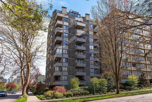 1108 Nicola St, Vancouver, BC, V6G2E2 | Card Image