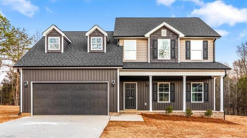 195 Olive Rd, Reidsville, NC, 27320-8422 | Card Image