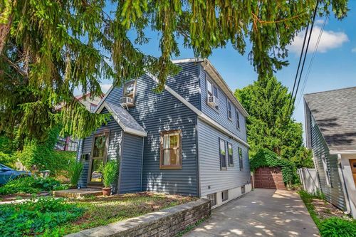 12 Farley Avenue, Madison, WI, 53705 | Card Image