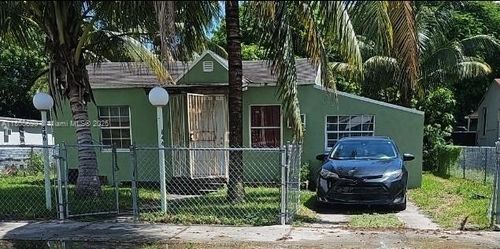 846 Nw 114th St, Miami, FL, 33168-2227 | Card Image