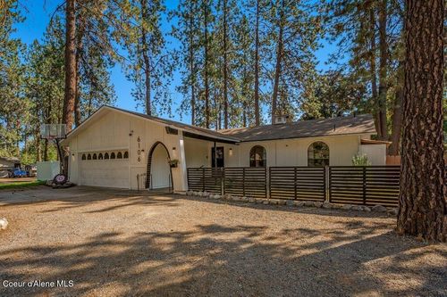 6106 N Parkwood Cir, Coeur D Alene, ID, 83815-8963 | Card Image