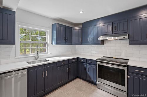408 Hosner Mountain Rd, Stormville, NY, 12582-5336 | Card Image