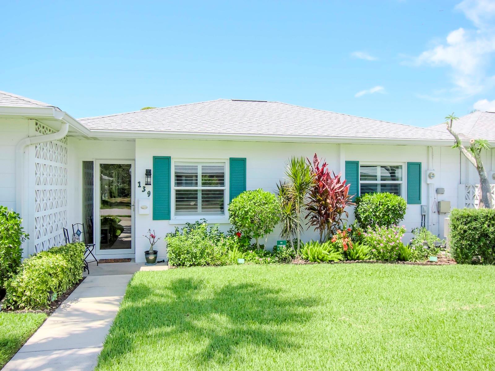 Field Ave, Venice, FL 34285