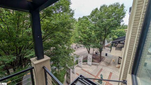 unit-305-233 N Main St, Greenville, SC, 29601-2143 | Card Image