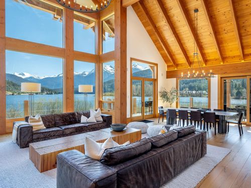 8441 Golden Bear Pl, Whistler, BC, V8E1J7 | Card Image