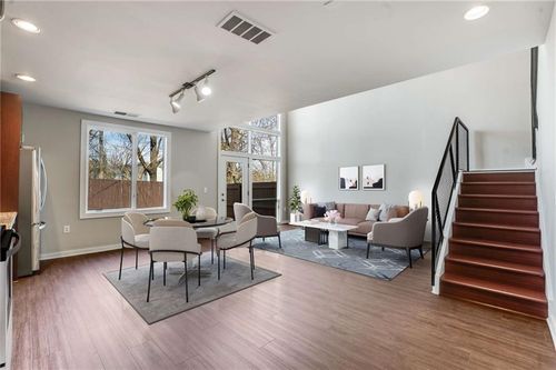 1342 Rietveld Row Nw, Atlanta, GA, 30318-4109 | Card Image