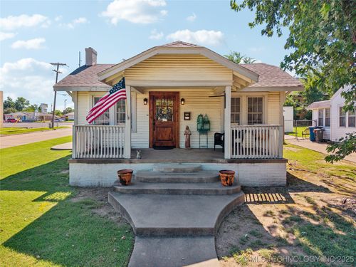 1703 Gary Pl, Tulsa, OK, 74104-6117 | Card Image
