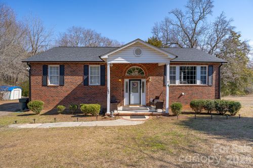 167 S Main St, Richburg, SC, 29729-8005 | Card Image