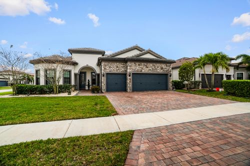 8324 Pedigree Cir, Lake Worth, FL, 33467-6718 | Card Image