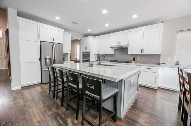 8816 Adobe Grande St, House other with 4 bedrooms, 3 bathrooms and null parking in Las Vegas NV | Image 12