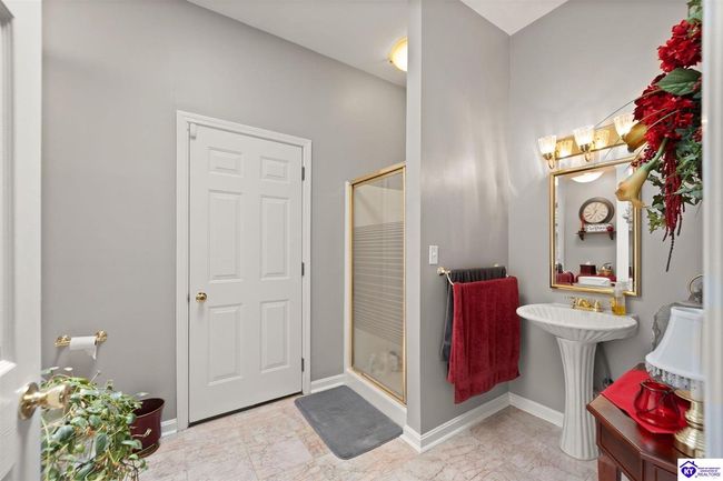 975 Priceville Road, House other with 4 bedrooms, 4 bathrooms and null parking in Bonnieville KY | Image 42