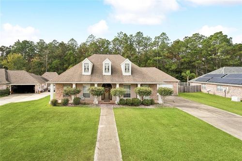 2022 Hampshire Dr, Slidell, LA, 70461-5083 | Card Image