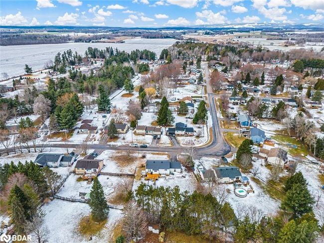 18 Princess Dr, House other with 3 bedrooms, 2 bathrooms and 6 parking in Lisle ON | Image 47