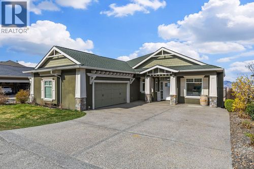 629 Almandine Crt, Kelowna, BC, V1W4Z5 | Card Image