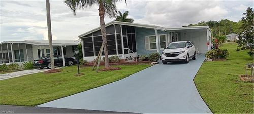 10330 Wales Loop, BONITA SPRINGS, FL, 34135-6600 | Card Image