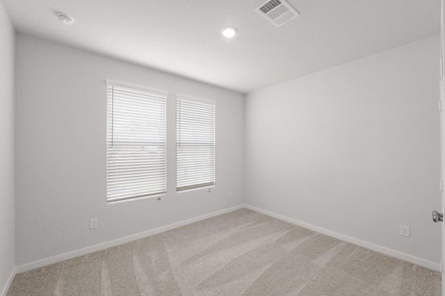 469 Shoreview Dr, House other with 3 bedrooms, 2 bathrooms and 2 parking in Conroe TX | Image 5