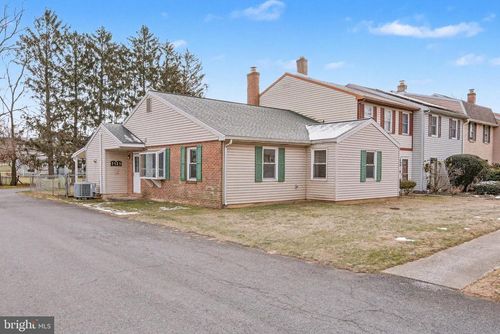 7131 Salem Park Cir, MECHANICSBURG, PA, 17050-2853 | Card Image