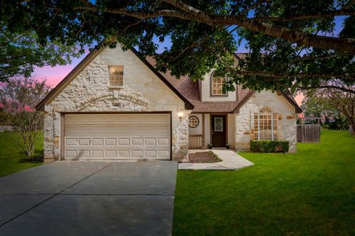 441 Thomas Dr, Martindale, TX, 78655-3930 | Card Image