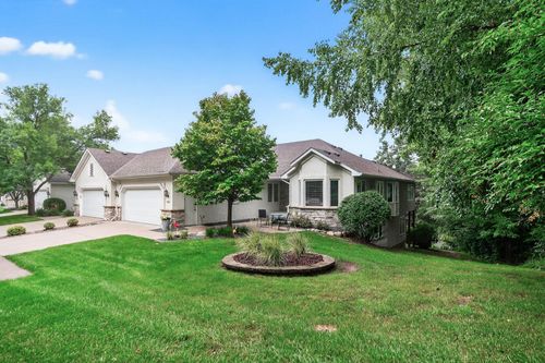 9930 Old Wagon Trl, Eden Prairie, MN, 55347-4548 | Card Image