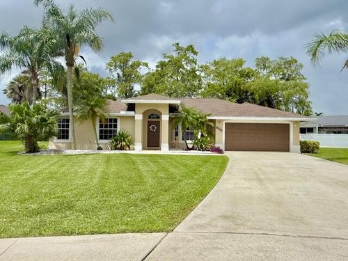 228 Park Road N, Royal Palm Beach, FL, 33411 | Card Image