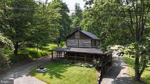 1640 Dunkleberger Rd, ELLIOTTSBURG, PA, 17024-9328 | Card Image