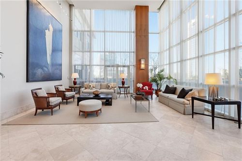 apt-902-2881 Peachtree Rd Ne, Atlanta, GA, 30305-5101 | Card Image