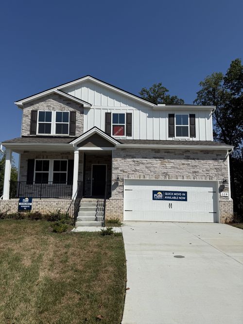 324 Deacon Ln, White House, TN, 37188-2216 | Card Image