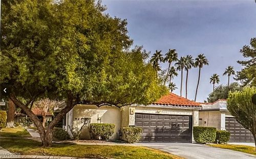 3428 Manzano Cir, Las Vegas, NV, 89121-4018 | Card Image