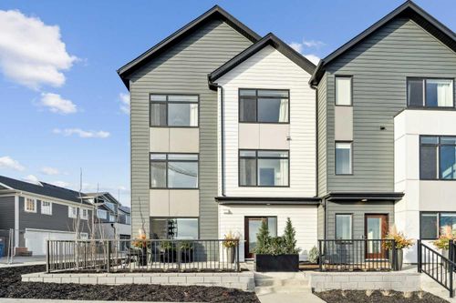 171 Dieppe Dr Sw, Calgary, AB, T3E8H6 | Card Image