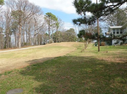 17 La Quinta Loop, Holiday Island, AR, 72631-5323 | Card Image