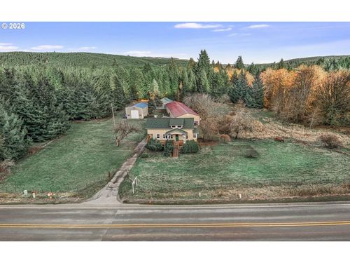65586 Nehalem Hwy N, Vernonia, OR, 97064-9745 | Card Image