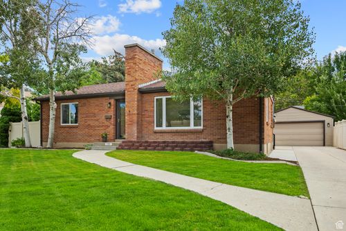 3199 S 3075 E, Salt Lake City, UT, 84109-2110 | Card Image
