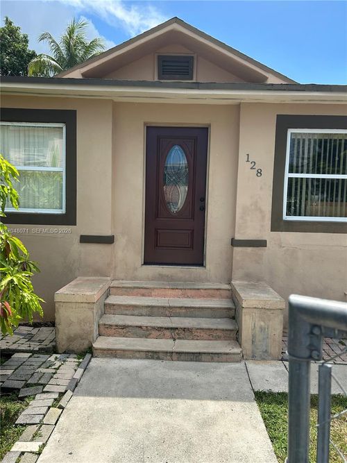 128 Sw 11th Ave, Miami, FL, 33130-1005 | Card Image