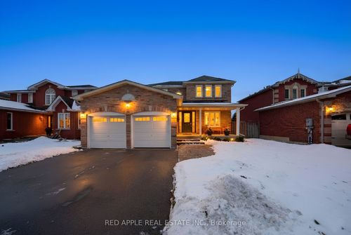 131 Northgate Dr, Bradford, ON, L3Z2Z7 | Card Image