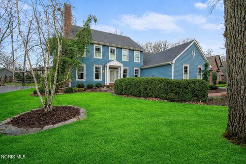 7557 Rymoor Ct, Sylvania, OH, 43560-1889 | Card Image