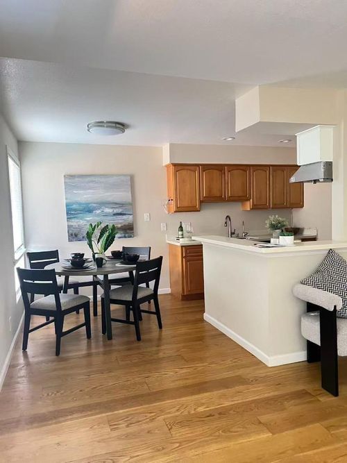 104-3001 Los Prados St, San Mateo, CA, 94403 | Card Image