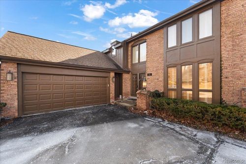 1863 Wingate Rd, Bloomfield Hills, MI, 48302-1791 | Card Image